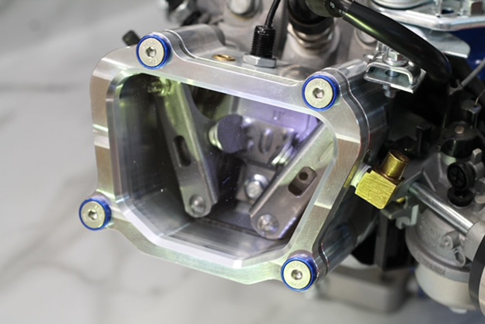 Mr. Valve Cover™ Clear Tillotson Hemi Valve Cover