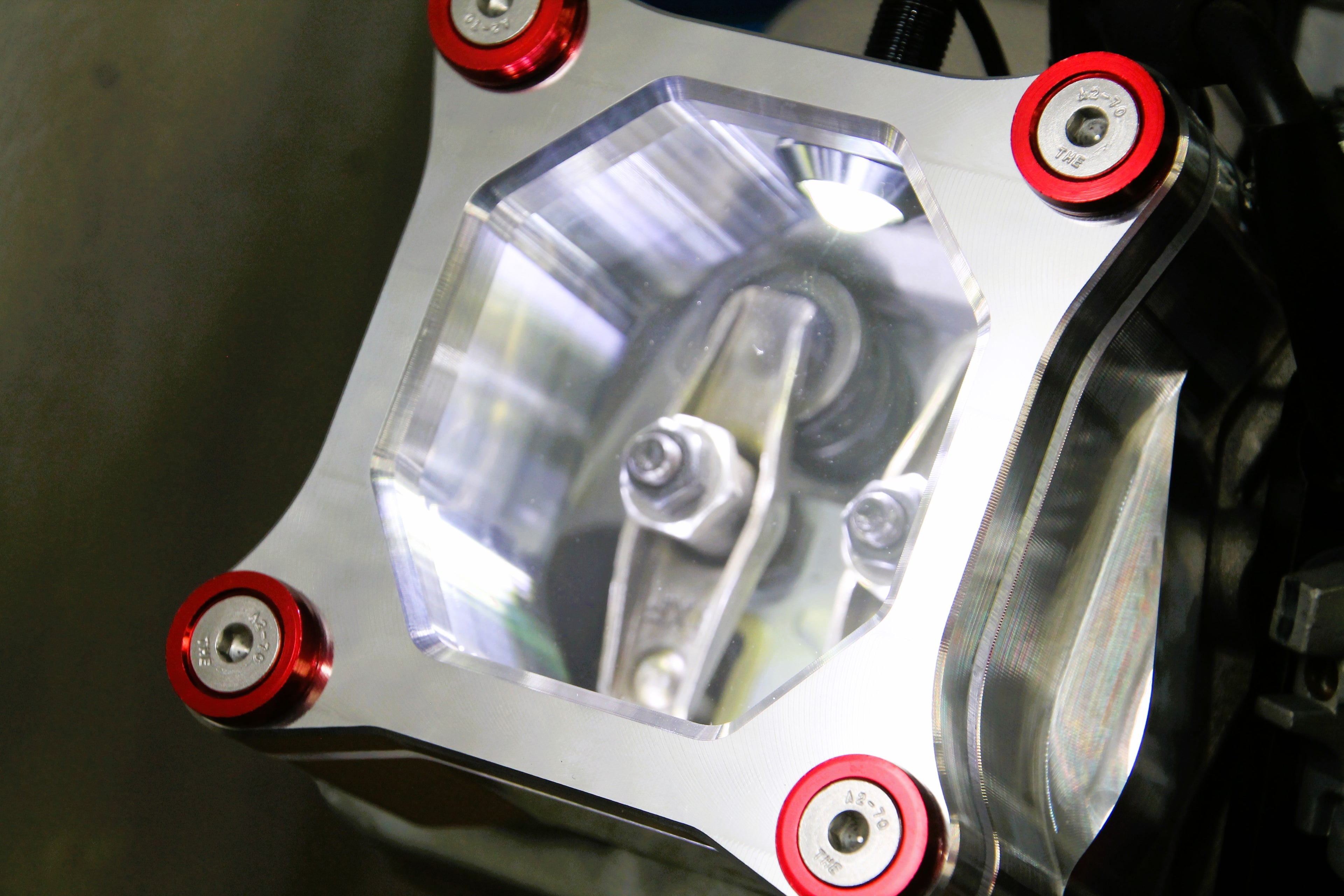 Mr. Valve Cover™ Clear Non-Hemi Cover